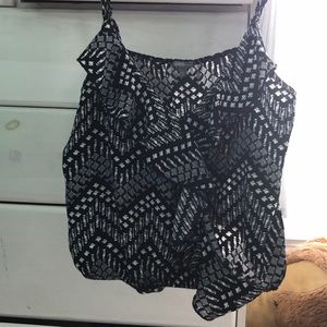 Black and white printed tank top